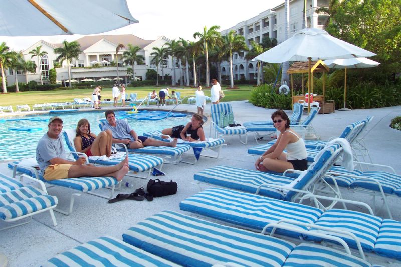 some fellow ISSers at the pool