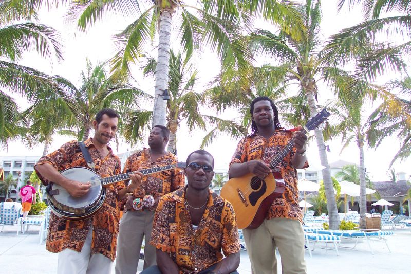 The band at the hotel pool